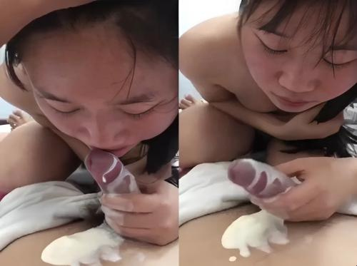 Saya juga berhubungan seks ketika saya makan yogurt Saya juga berhubungan seks ketika saya makan yogurt
