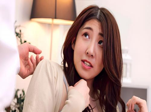 Mengkhianati suaminya karena dia lebih mencintai pekerjaannya daripada istrinya Mengkhianati suaminya karena dia lebih mencintai pekerjaannya daripada istrinya